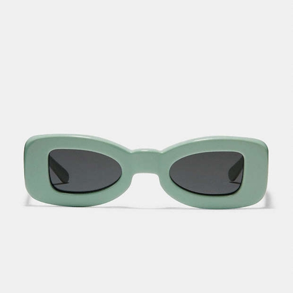 NWOT Rectangular Sunnies - Picture 2 of 7